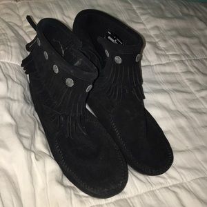 Minnetonka Booties